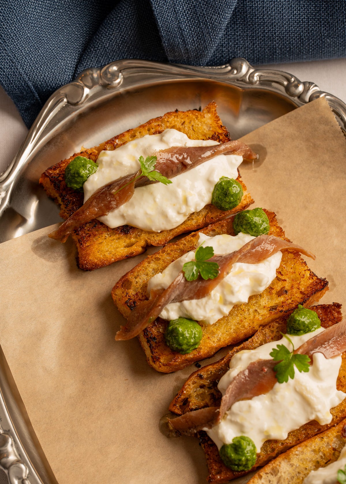 Focaccina, cantabrian anchovies, stracciatella